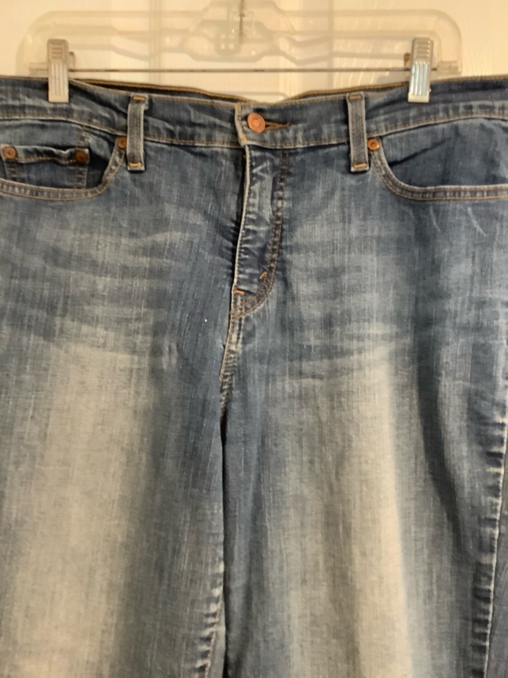 LEVI’S Women’s Perfectly Slimming 512 Bootcut Stretch Medium Wash Jeans 14 S/C - Picture 3 of 10